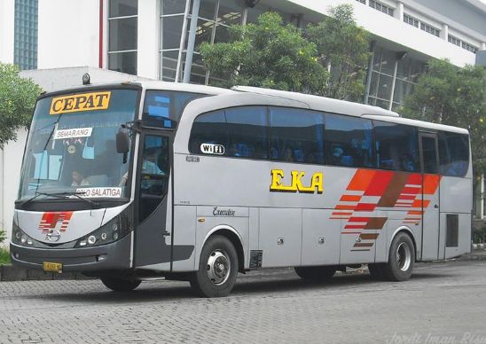 Gambar Bus Eka Cepat Semarang